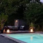 Stunning Boutique Faune At Vive Le Bussière-Badil