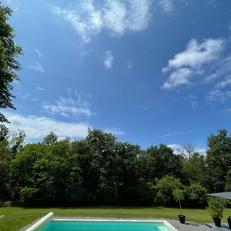 Hébergement de vacances Stunning Boutique Faune At Vive Le *