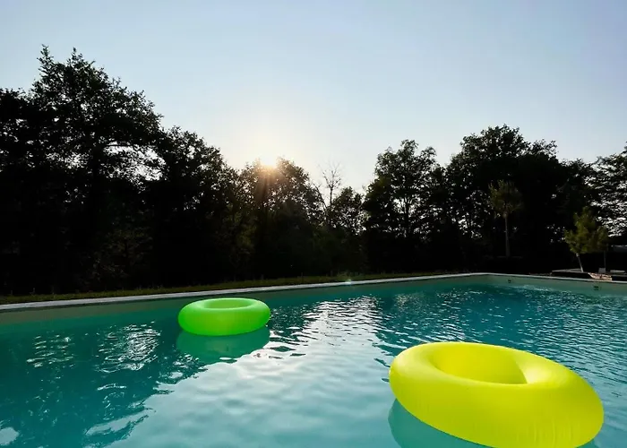 Дом отдыха Stunning Boutique Faune At Vive Le *