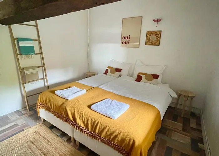 Дом отдыха Stunning Boutique Faune At Vive Le Bussiere-Badil